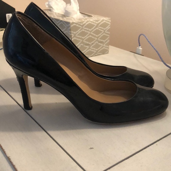 Black high heels - Picture 2 of 4